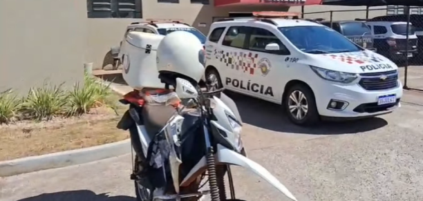 Videomonitoramento integrado ajuda Polícia Militar a recuperar moto furtada em Jaú